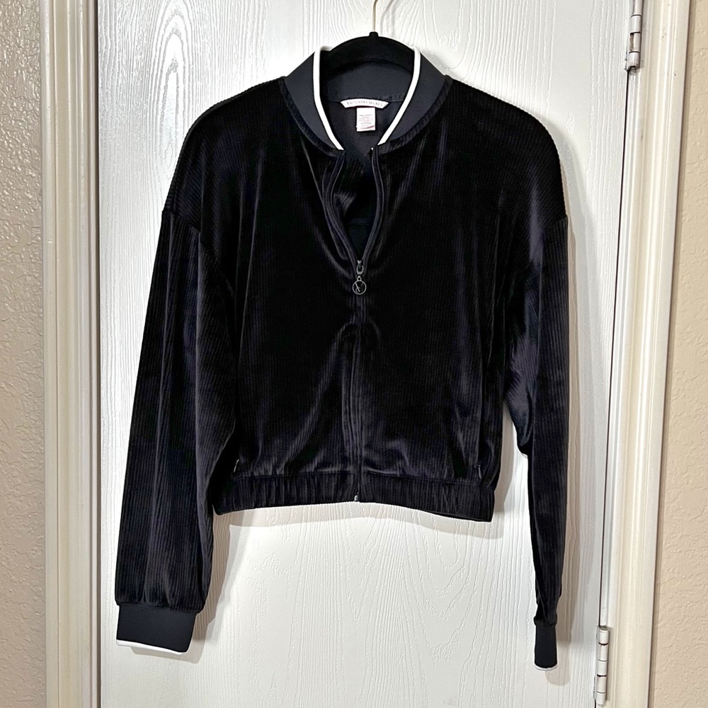 Victoria Secret Black Ribbed Cropped Jacket Zip Up Sporty Athletic Small